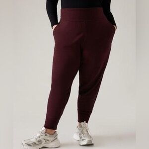 Athleta Burgundy Coaster Luxe High Rise Jogger XL